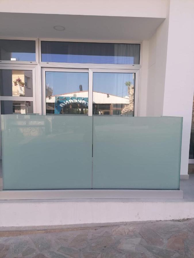 Ellenapa Apts & Studios أيا نابا المظهر الخارجي الصورة
